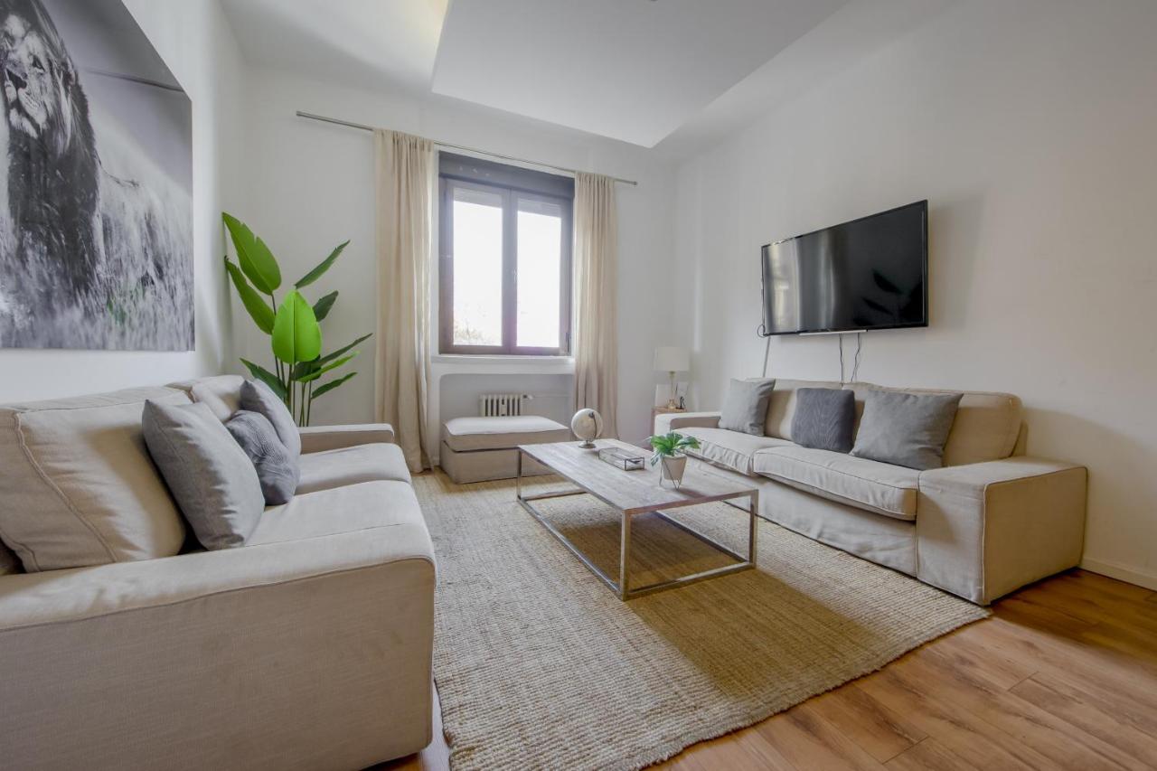 Luxury Apartamento De 5 Hab En El Centro De Madrid Apartment Exterior photo